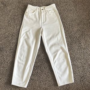 Cream tapered leg high rise COS Jean size 26 / 2-4